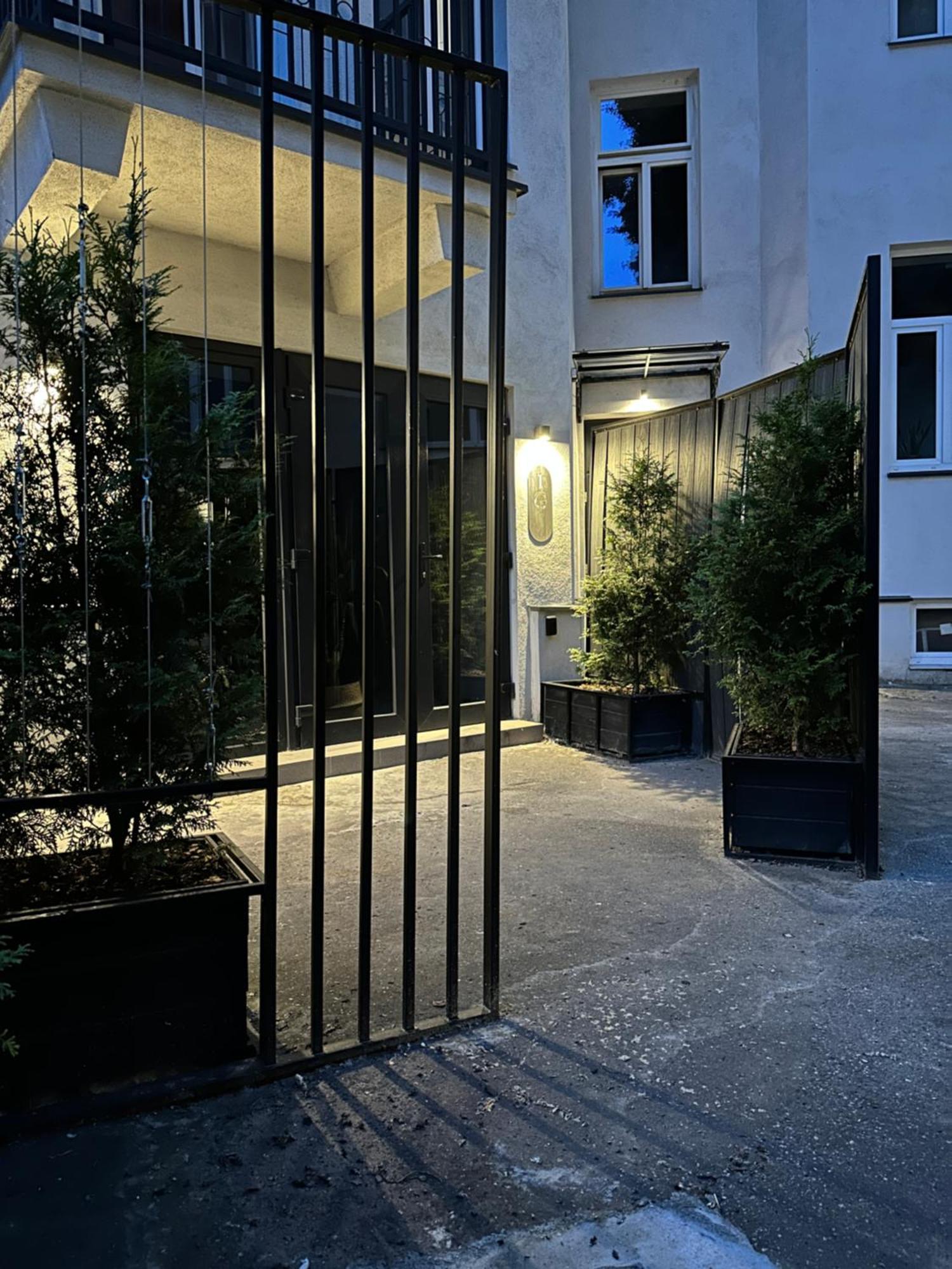 City Garage Apartment - Lwowska 9 Warszawa Eksteriør billede